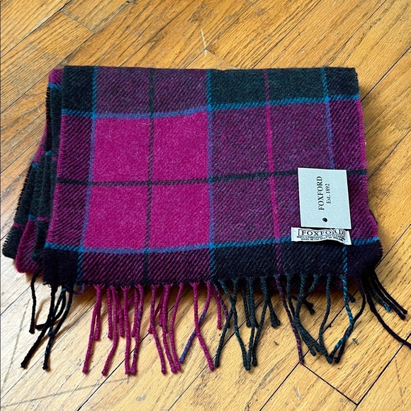 Foxford Pink and Black Tartan Scarf. NWT 100% Lambswool - Picture 1 of 4